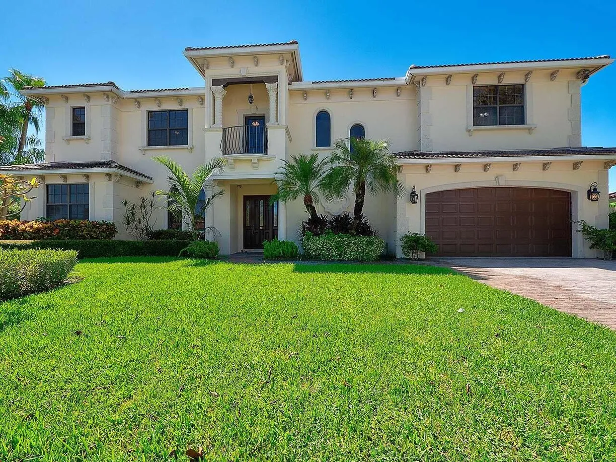 South Florida Real Estate | View 1111 Singer Drive | 5 Beds, 4 Baths