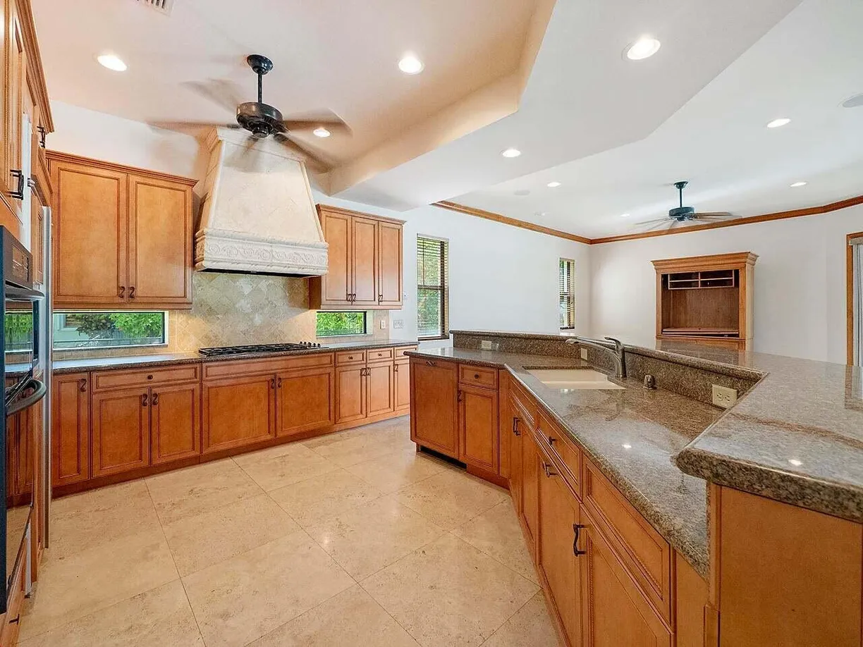 South Florida Real Estate | View 1111 Singer Drive | Listing