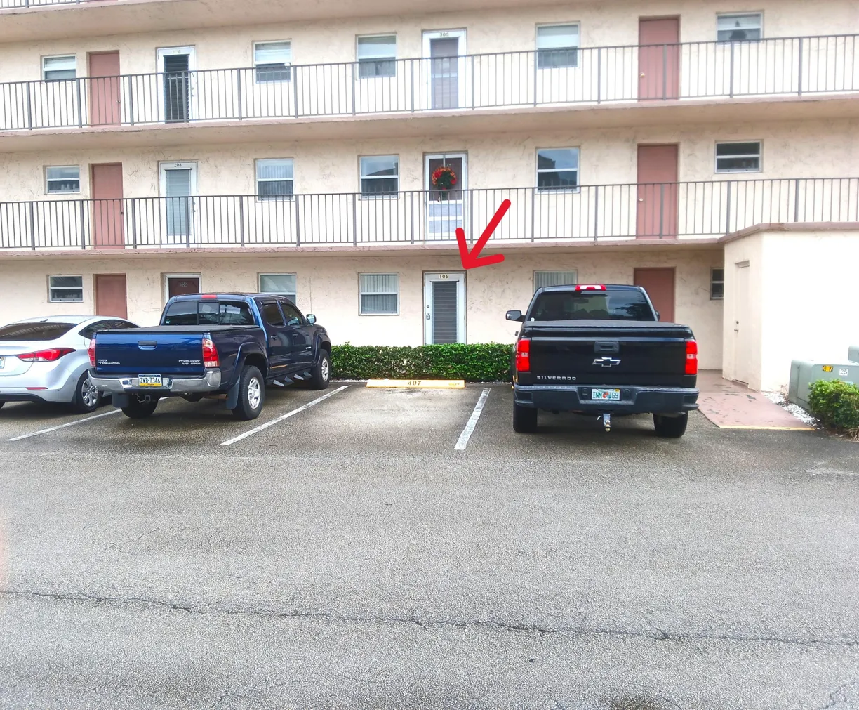 South Florida Real Estate | View 711 Lori Drive, 105 | 1 Bed, 1 Bath