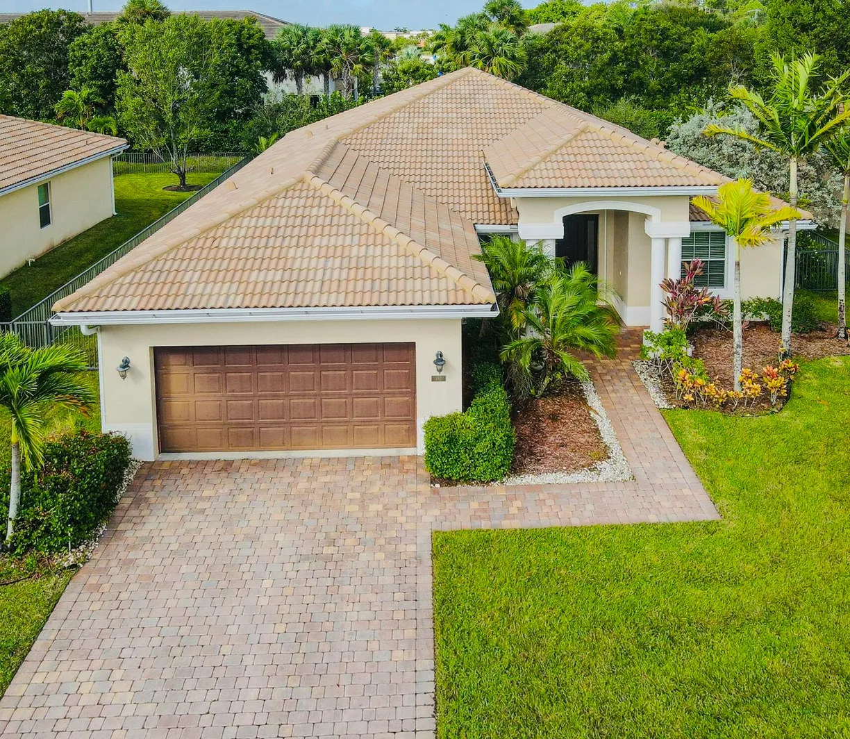 South Florida Real Estate | View 493 Rachel Lane | 4 Beds, 2 Baths