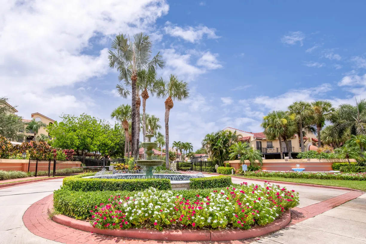 South Florida Real Estate | View 600 Uno Lago 202 Drive, 202 | Listing