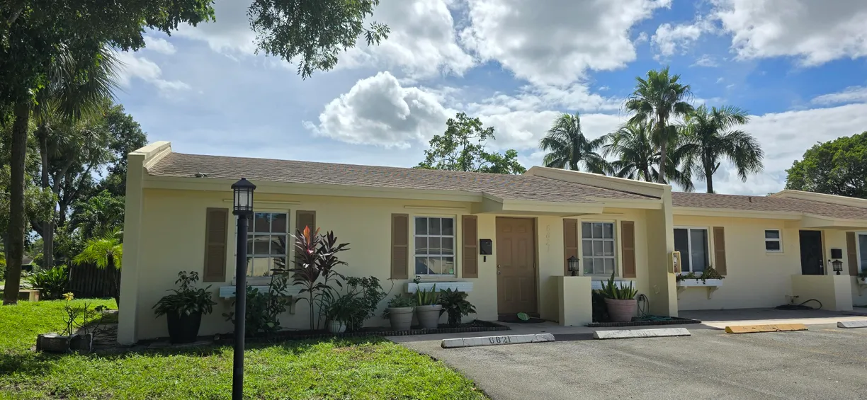 South Florida Real Estate | View 6821 NW 30th Avenue, 6 A | 3 Beds, 1 Bath
