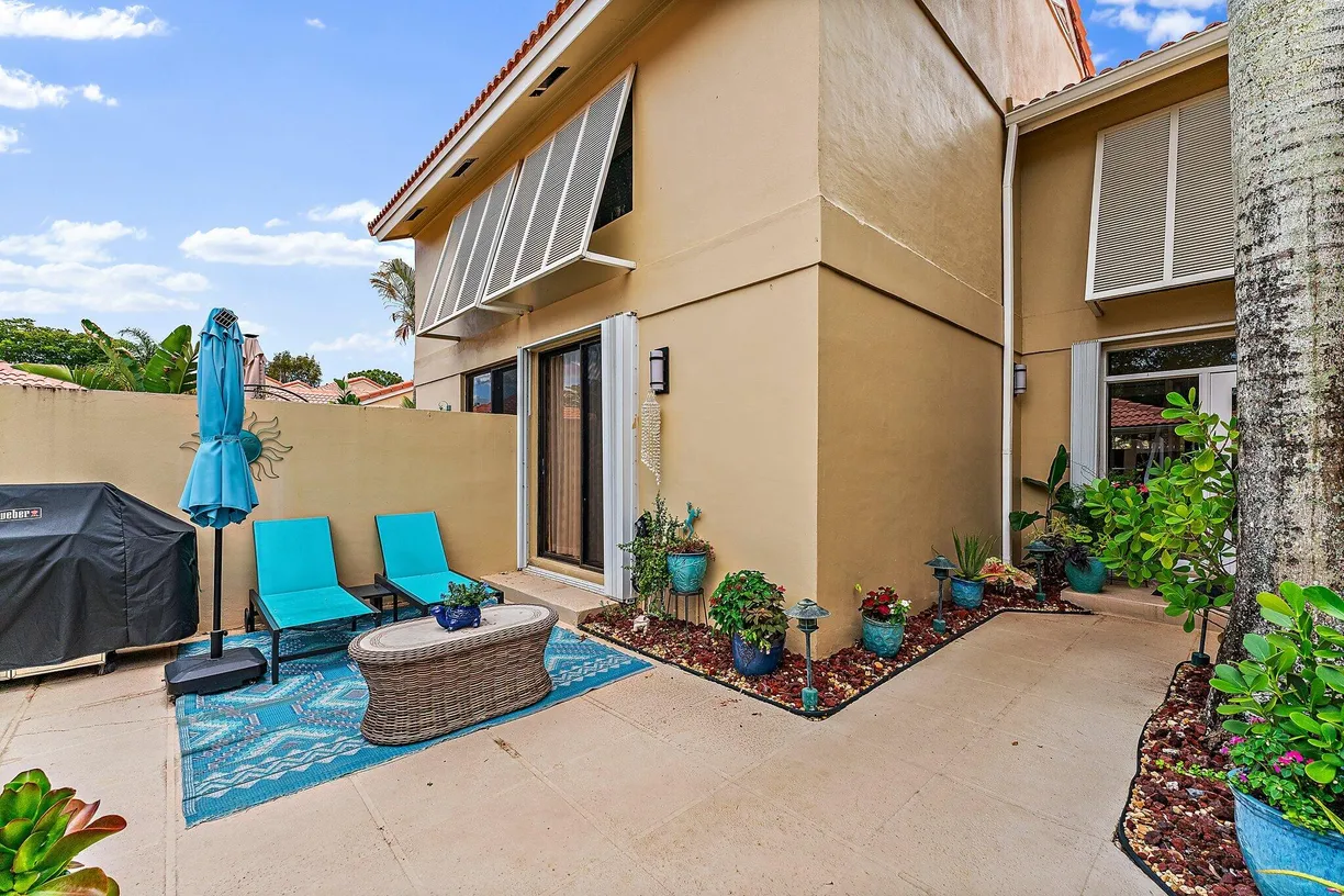 South Florida Real Estate | View 281 Old Meadow Way | Listing