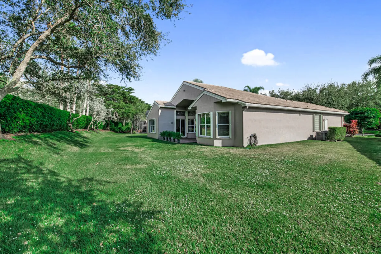 South Florida Real Estate | View 7757 Royale River Lane | Listing
