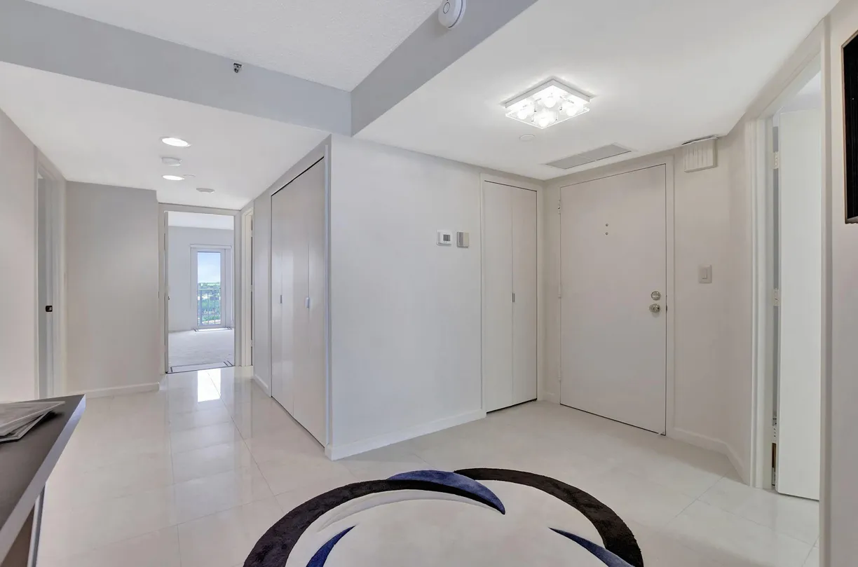 South Florida Real Estate | View 4301 N Ocean Boulevard, 1106 | Listing