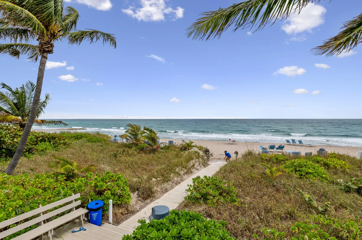 South Florida Real Estate | View 4748 S Ocean Boulevard, 306 | 2 Beds, 2 Baths