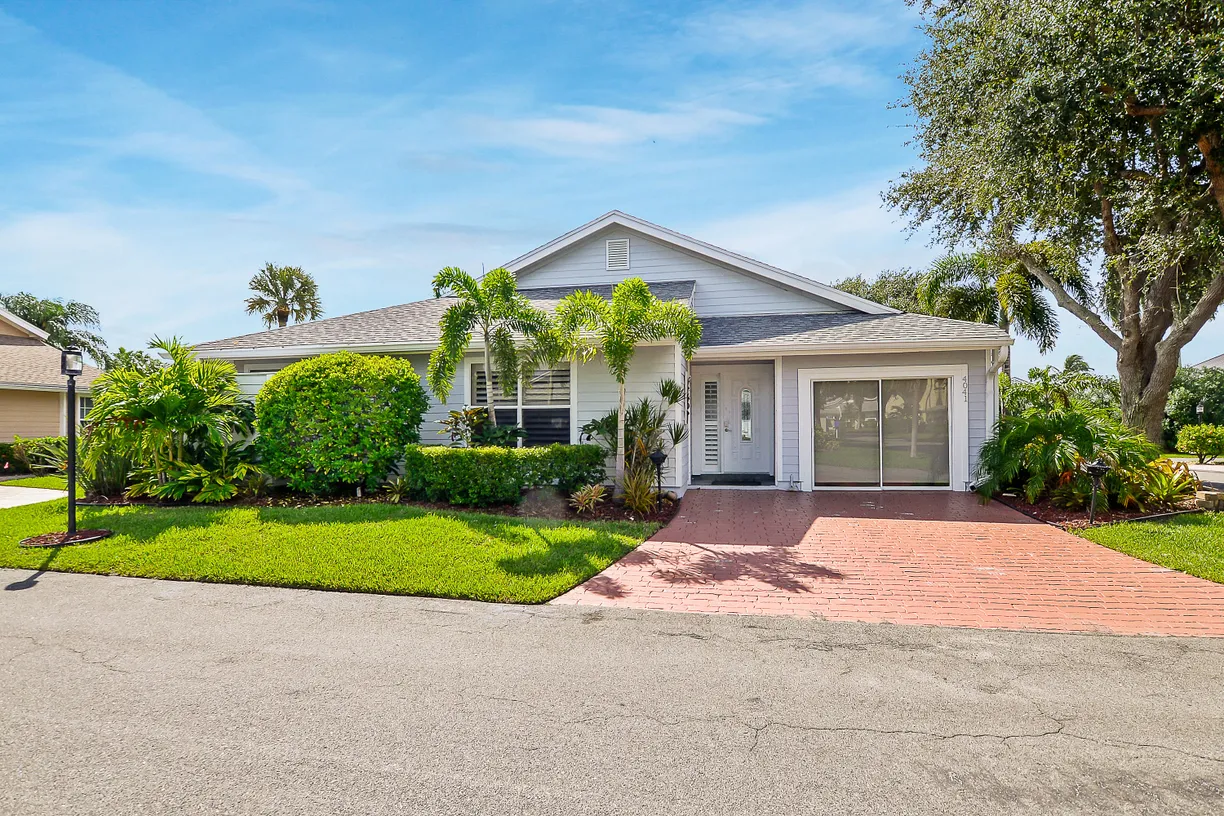 South Florida Real Estate | View 4041 NE Breakwater Drive | Listing