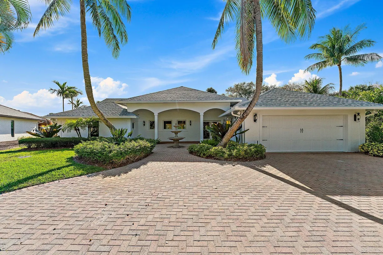 South Florida Real Estate | View 209 Fairway | Listing