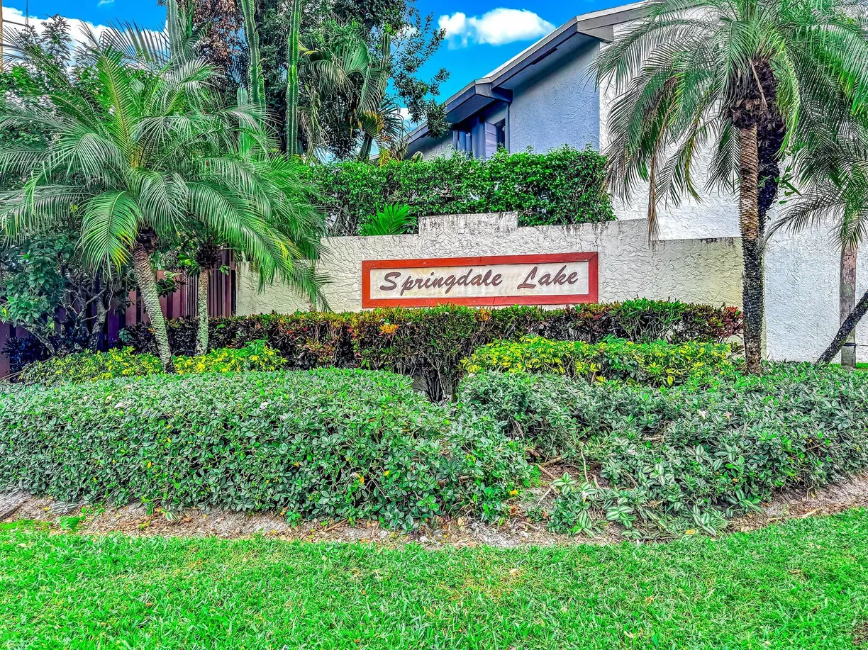South Florida Real Estate | View 4919 NW 82nd Avenue, 804 | 2 Beds, 2 Baths