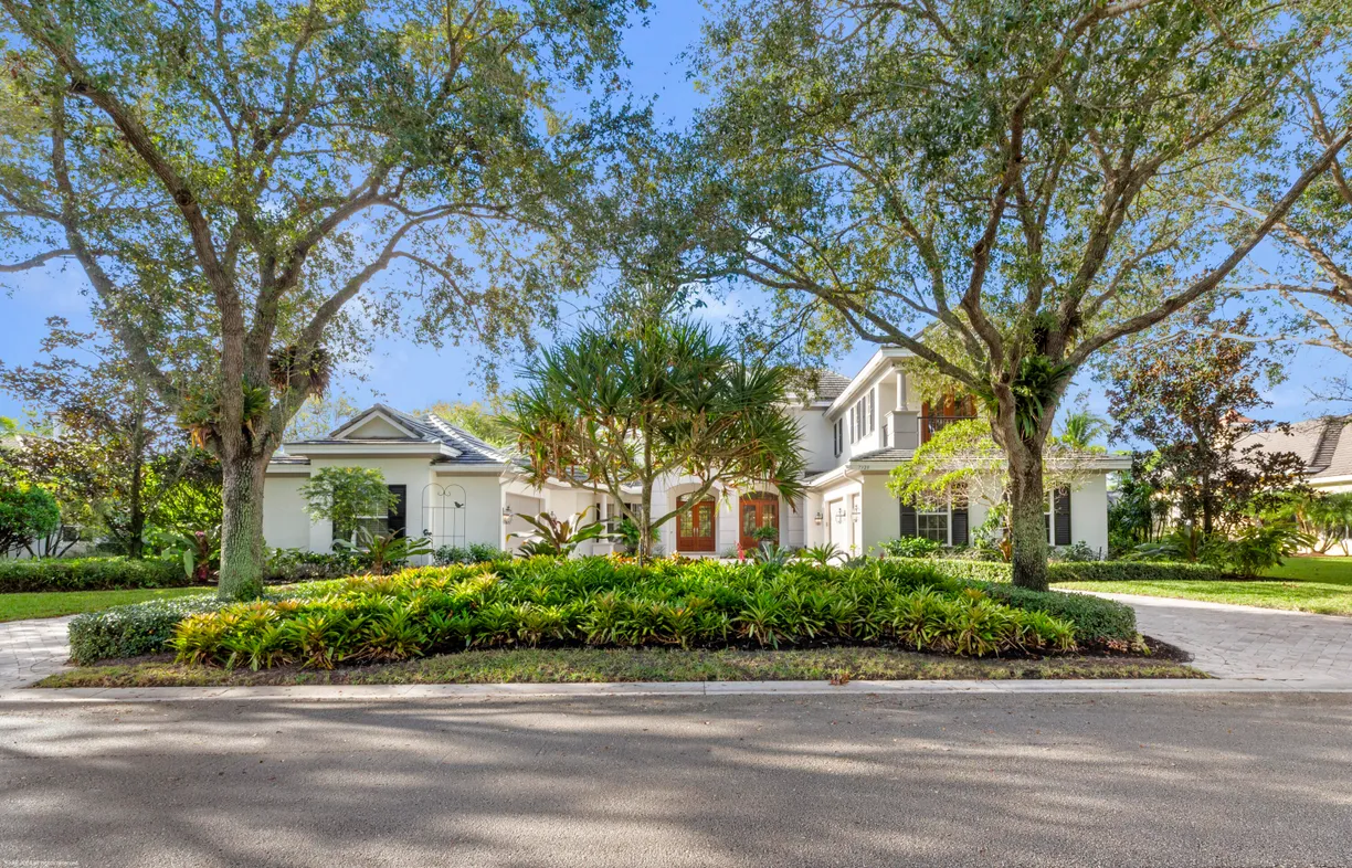South Florida Real Estate | View 7320 SE Medalist Place | Listing