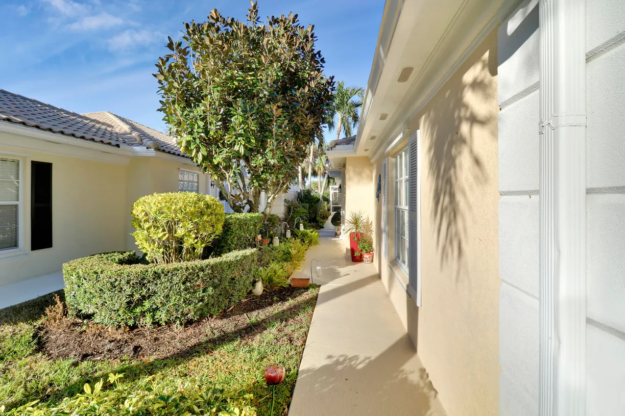 South Florida Real Estate | View 925 Magdalena Road | Listing