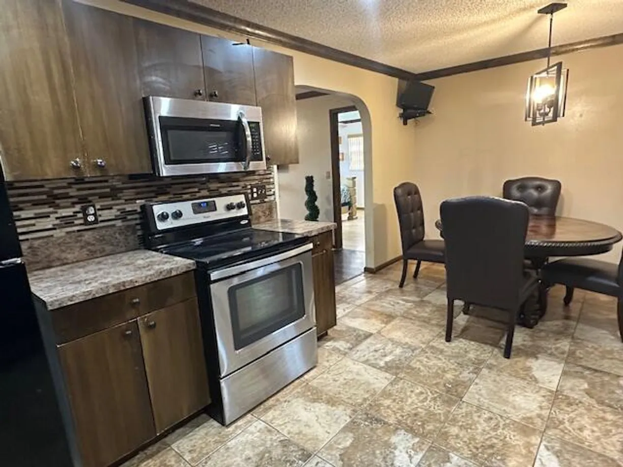South Florida Real Estate | View 785 SW 4th Street | Listing
