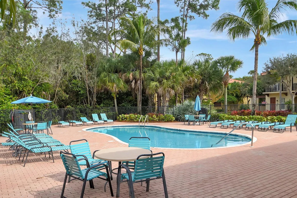 South Florida Real Estate | View 2812 Eagle Rock Circle, 902 | Listing