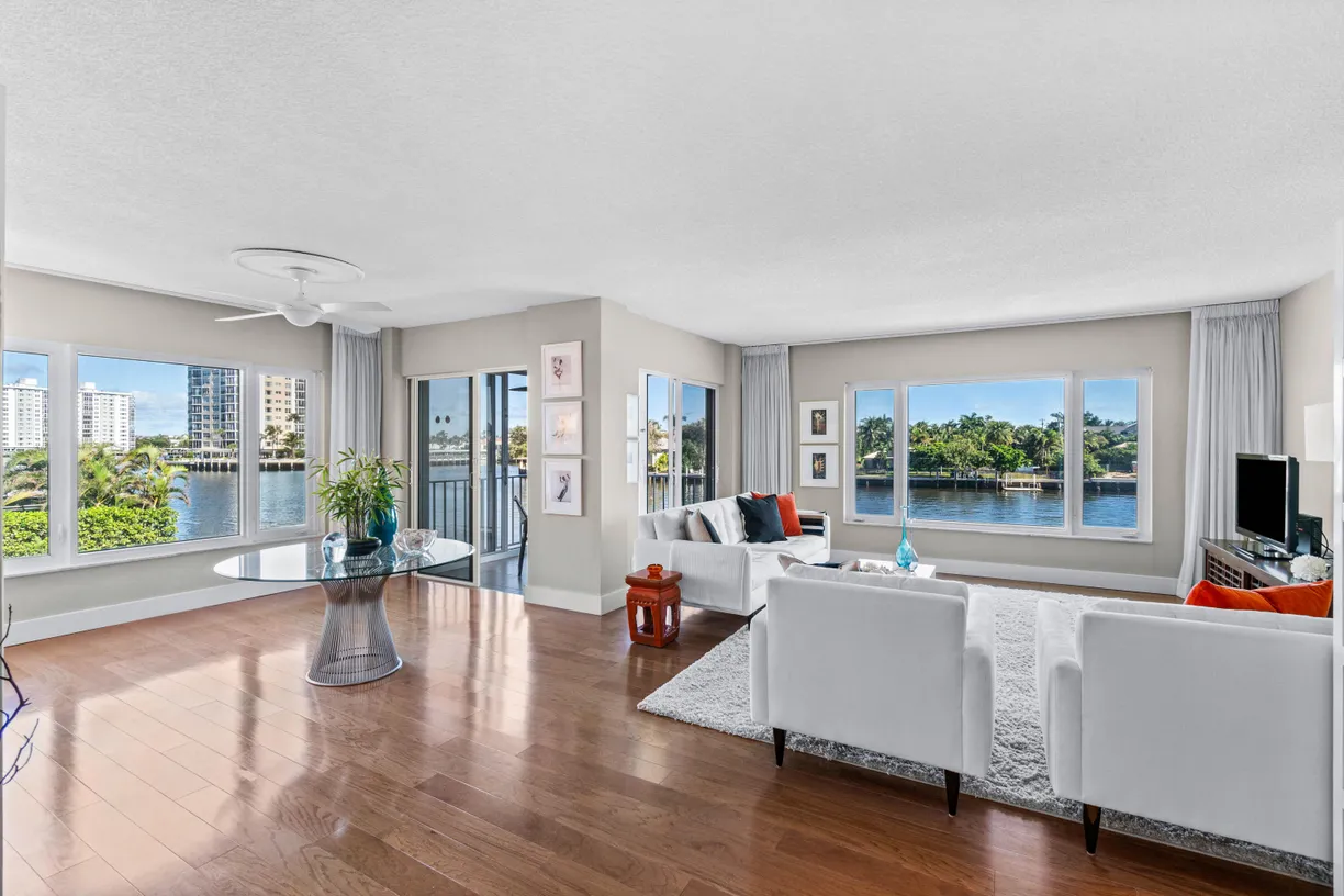 South Florida Real Estate | View 555 SE 6th Avenue, 2f | 2 Beds, 2 Baths