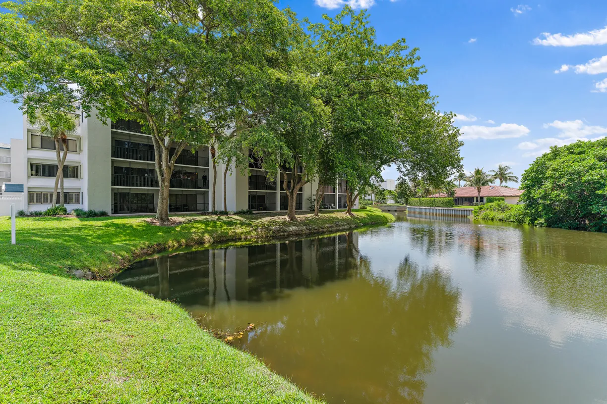South Florida Real Estate | View 1605 S Us Highway 1, C401 | 2 Beds, 2 Baths