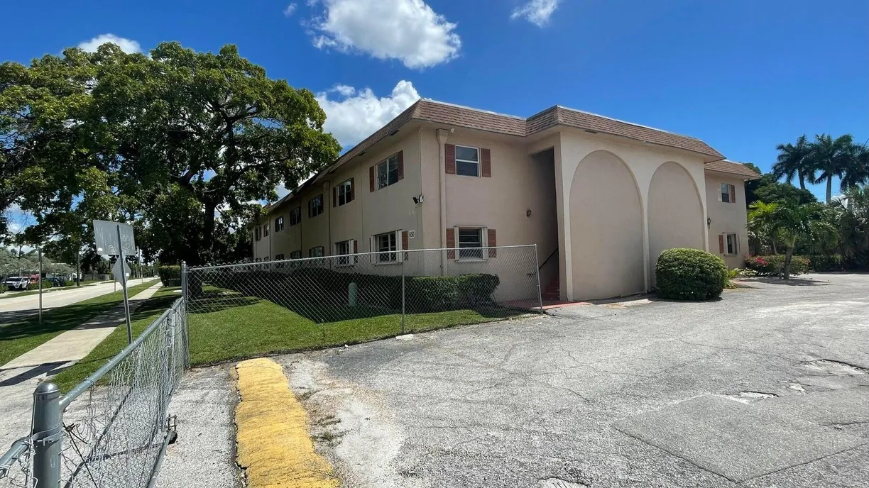 South Florida Real Estate | View 650 SW 2nd 2490 Avenue, 249 | 1 Bed, 1 Bath