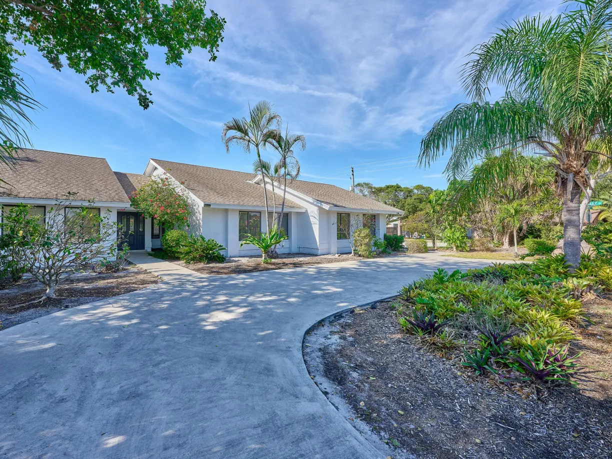 South Florida Real Estate | View 6235 Boyd Lane | 4 Beds, 2 Baths
