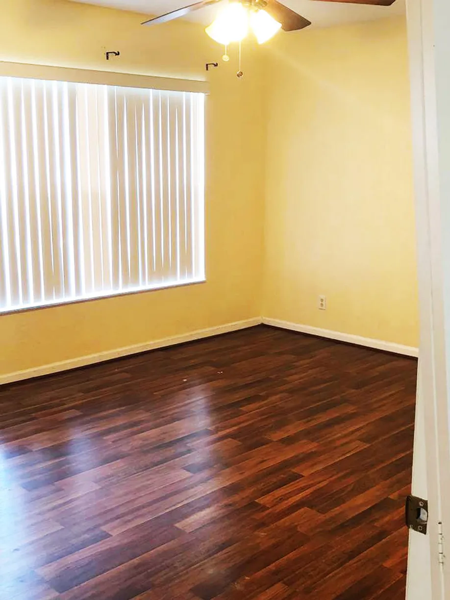 South Florida Real Estate | View 4115 Meade Way | Listing