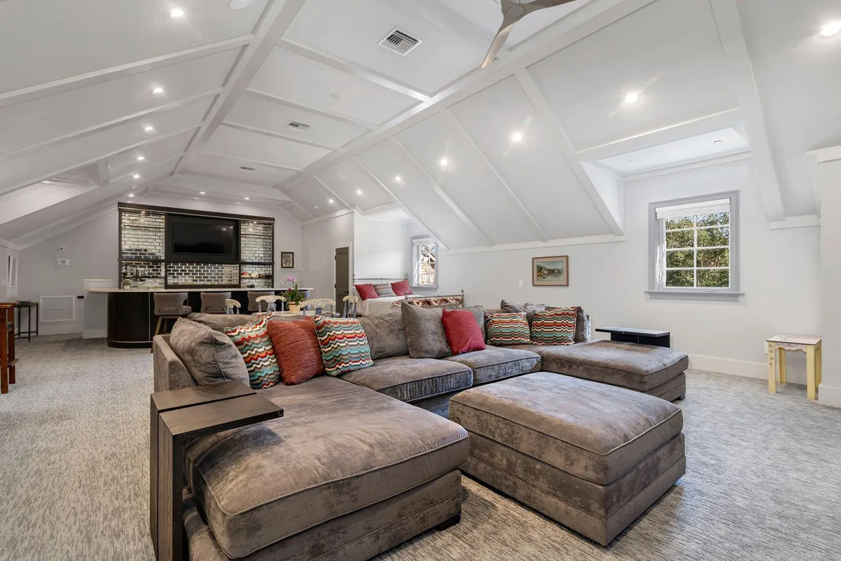 South Florida Real Estate | View 5745 Pennock Point Road | 1 Bath