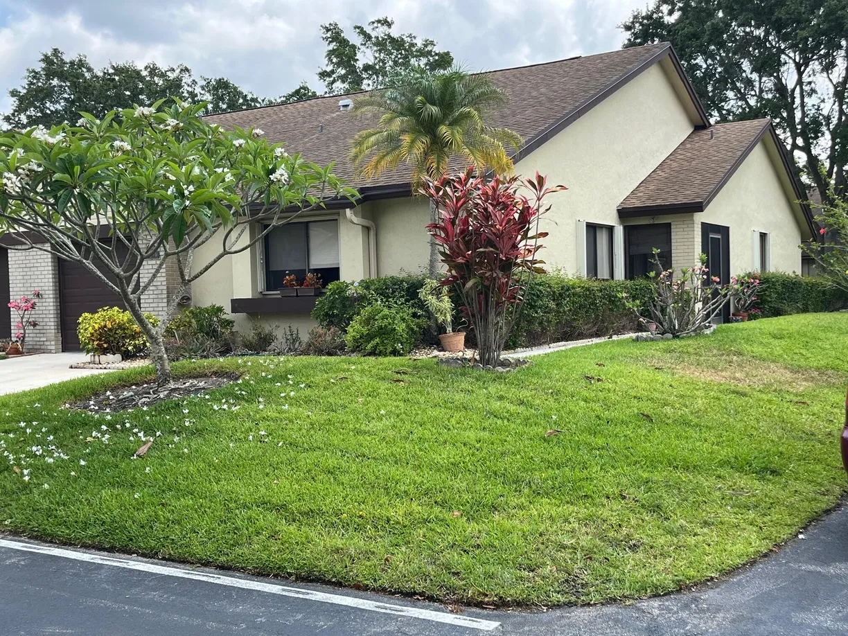 South Florida Real Estate | View 139 Meander Circle | 3 Beds, 2 Baths