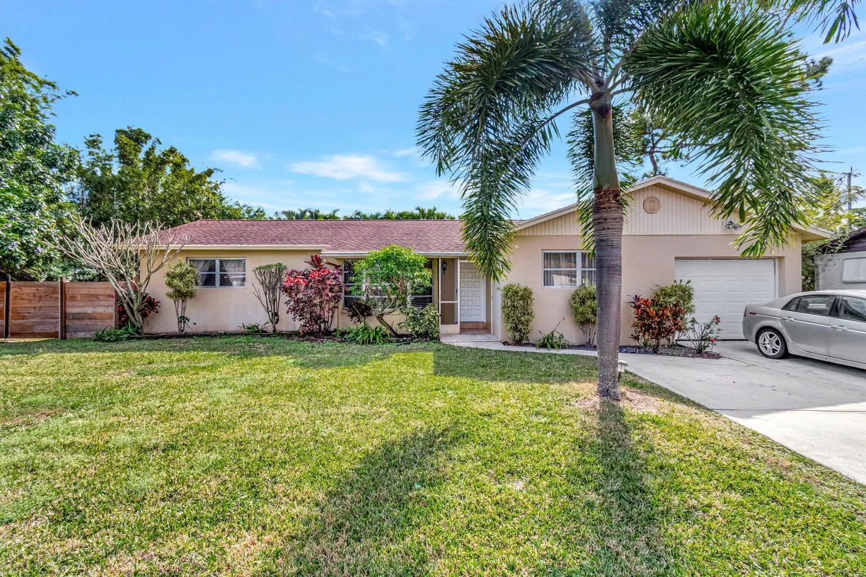 South Florida Real Estate | View 3546 Pandora Avenue | Listing