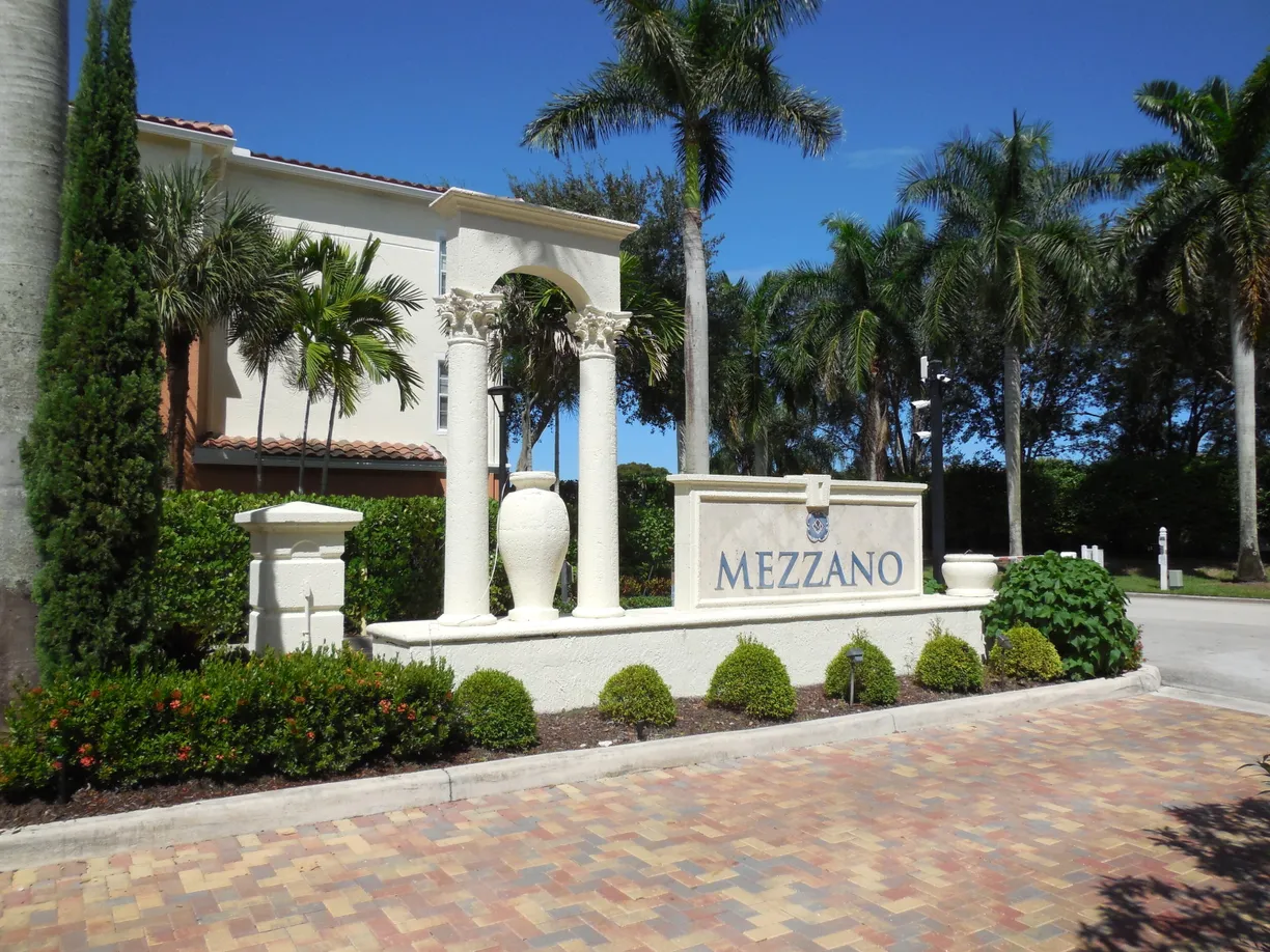 South Florida Real Estate | View 9833 Baywinds Drive, 7307 | Listing