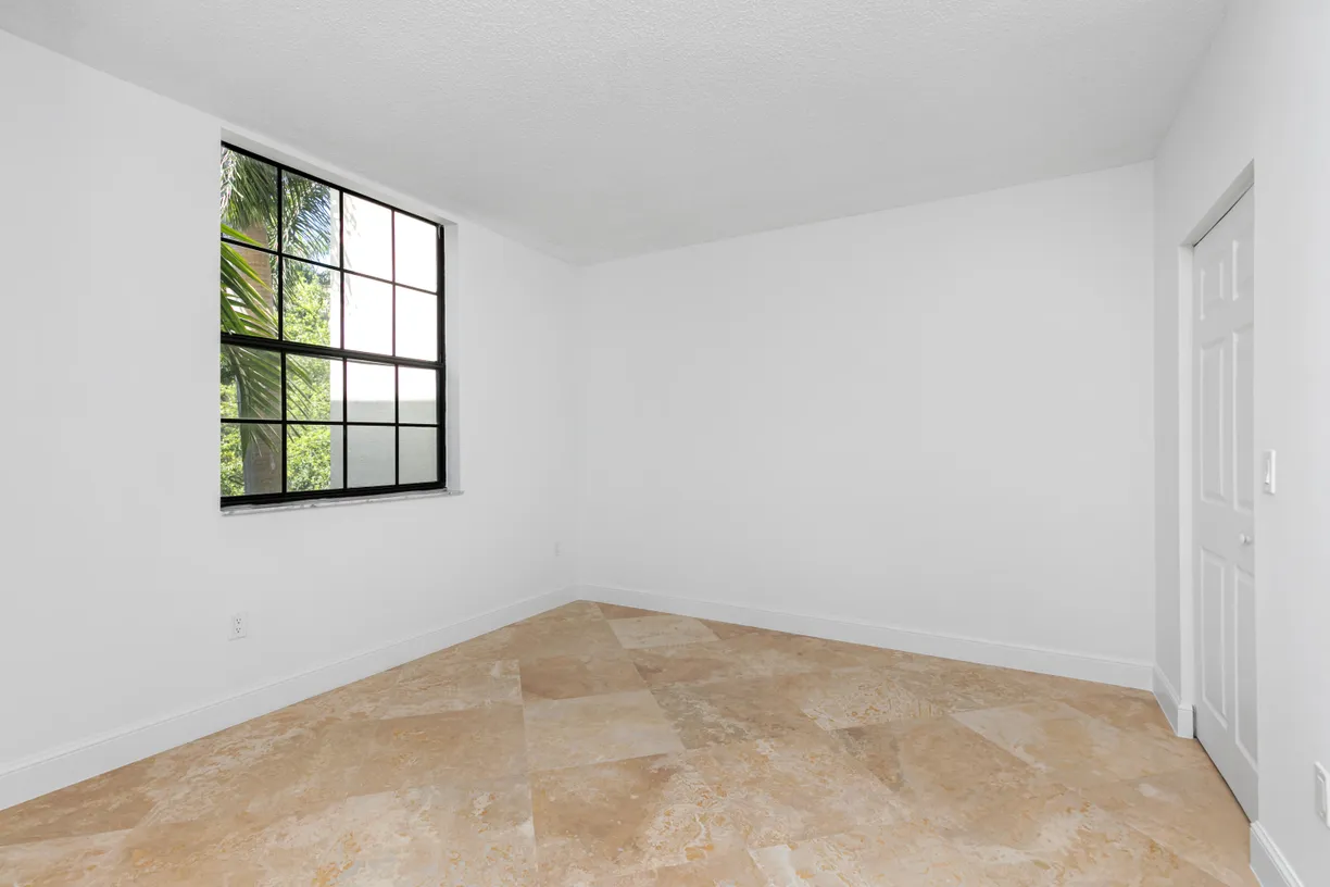 South Florida Real Estate | View 630 S Sapodilla Avenue, 316 | Listing