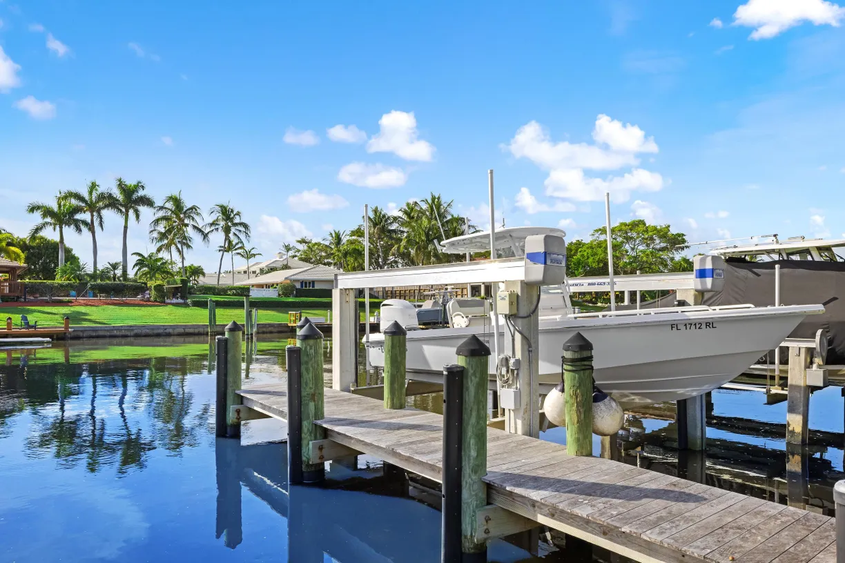 South Florida Real Estate | View 222 Arlington Road | Listing