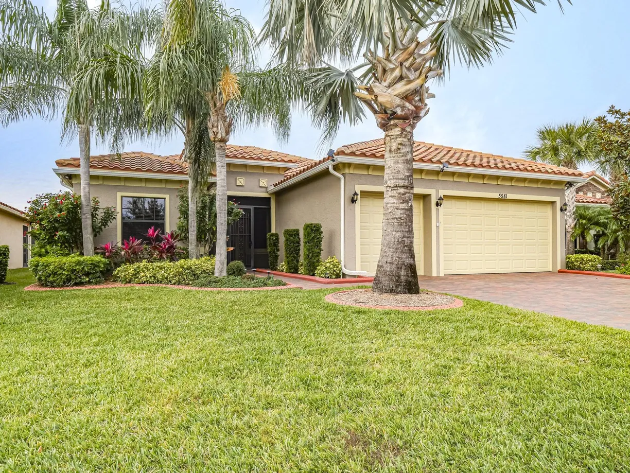 South Florida Real Estate | View 5581 51st Avenue | 3 Beds, 3 Baths