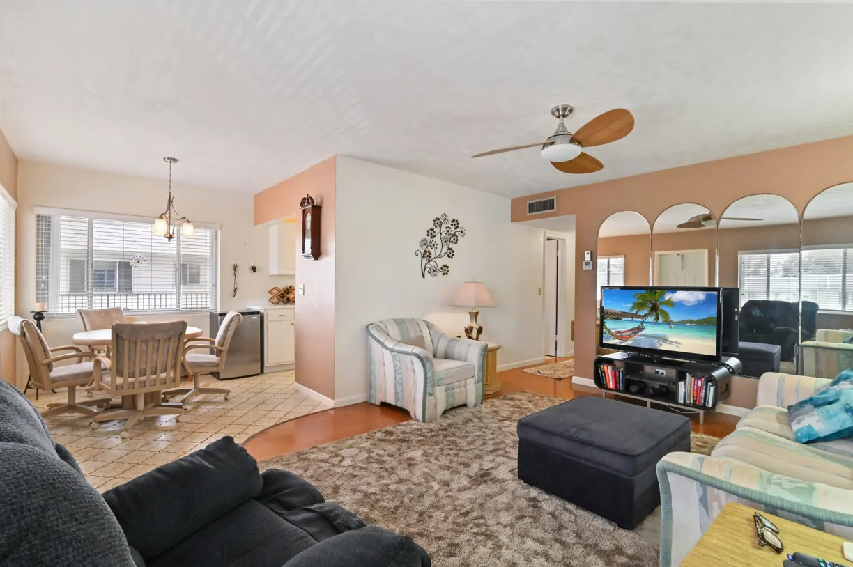 South Florida Real Estate | View 2960 Cynthia Lane, 205 | Listing
