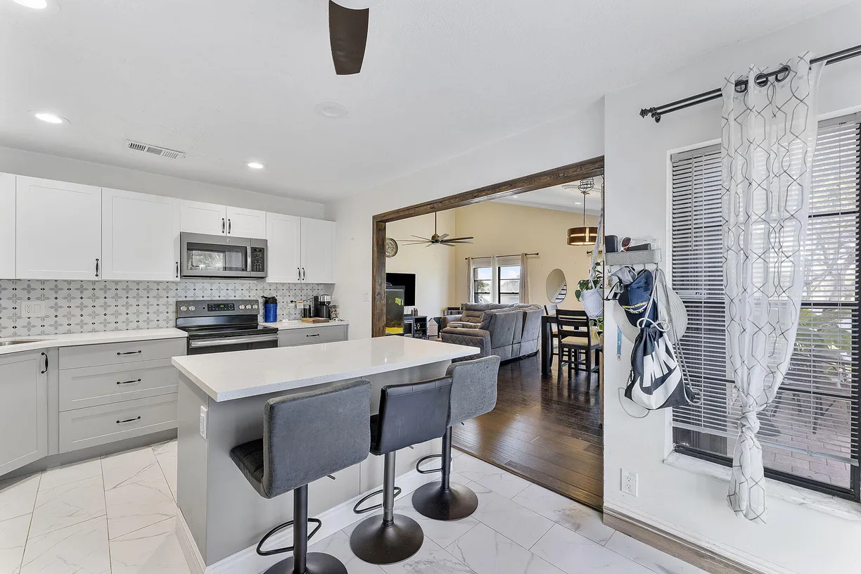 South Florida Real Estate | View 4443 Willow Pond Road, C | Listing