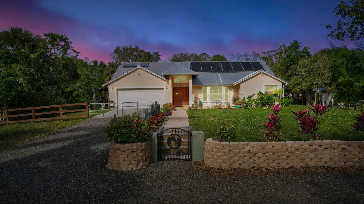 South Florida Real Estate | View 4783 Windmill Road | 3 Beds, 2 Baths