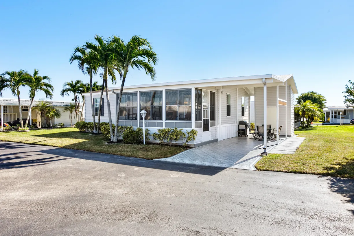South Florida Real Estate | View 52017 Florinada Bay | 2 Beds, 2 Baths