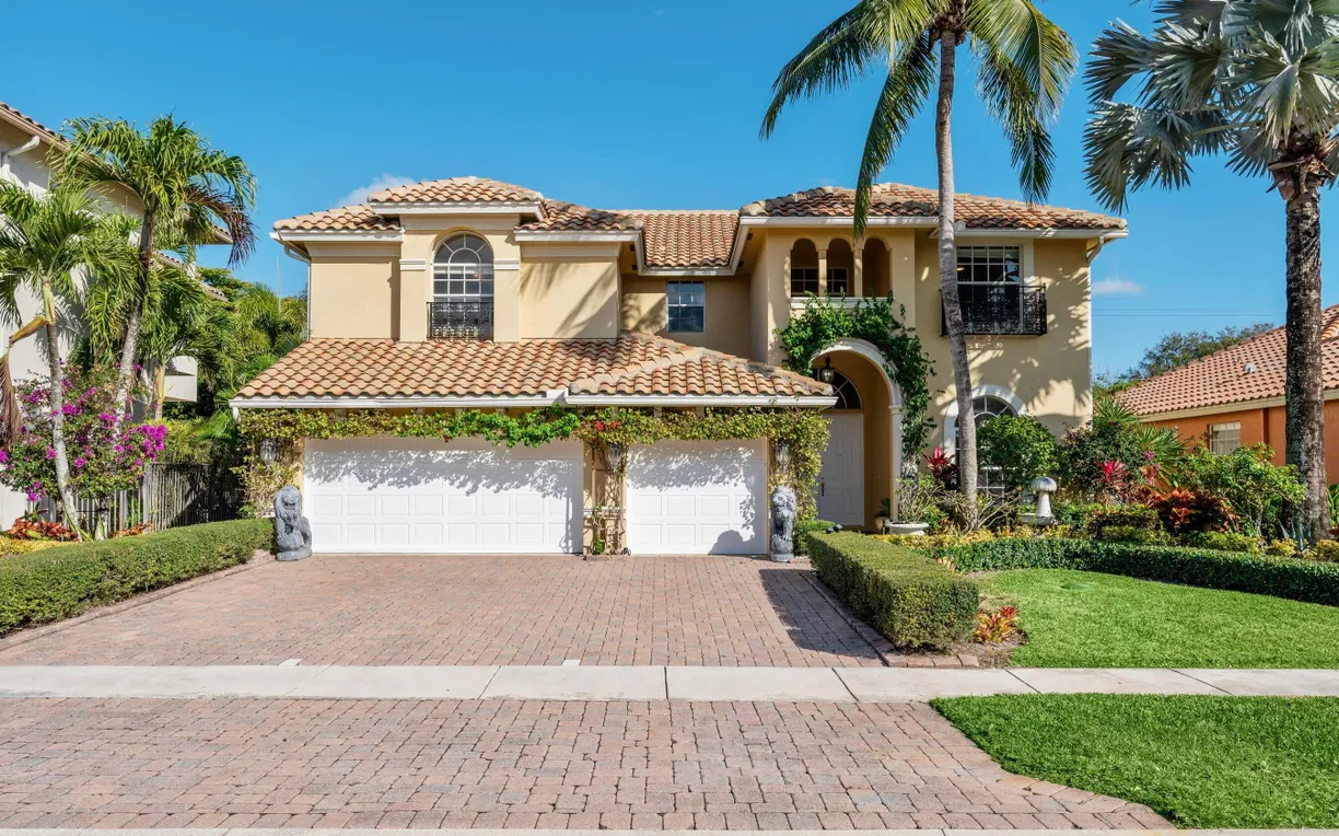South Florida Real Estate | View 9905 Coronado Lake Drive | 5 Beds, 3 Baths