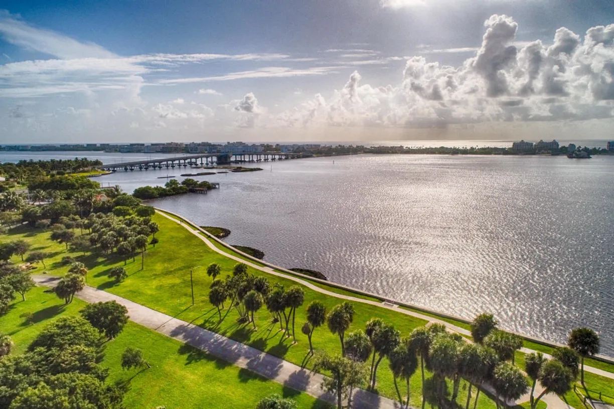 South Florida Real Estate | View 208 S Lakeside Drive, 102 | 2 Beds, 2 Baths