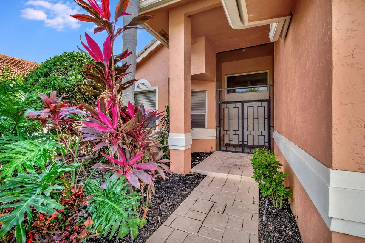 South Florida Real Estate | View 6147 Terra Mere Circle | Listing
