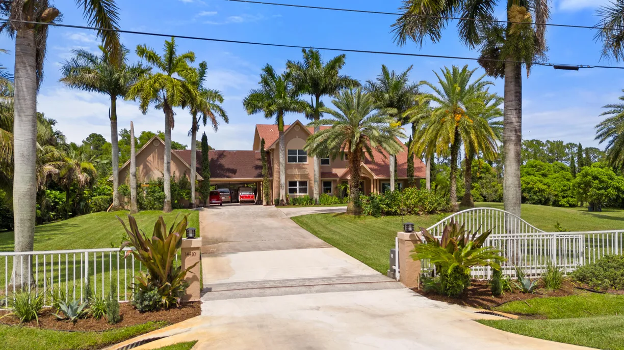 South Florida Real Estate | View 14410 64th Way | Listing