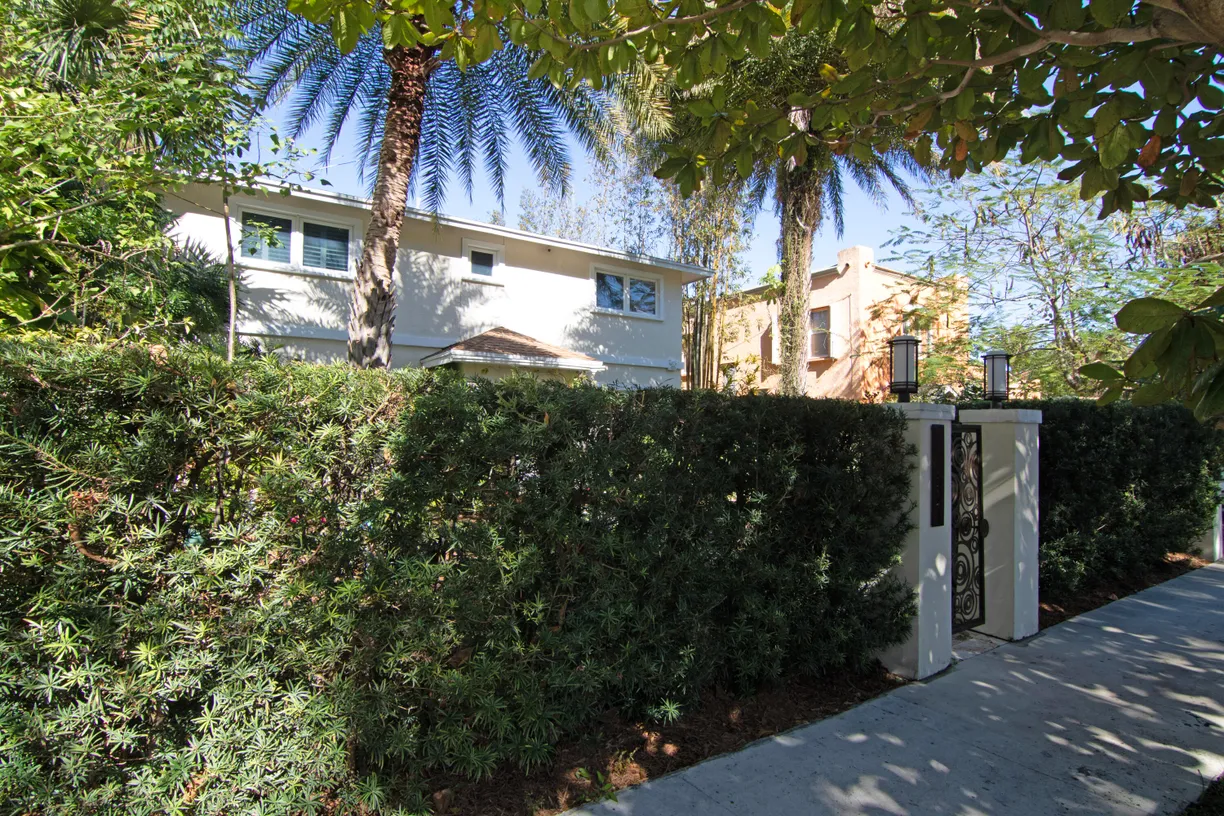 South Florida Real Estate | View 521 35th Street | Listing