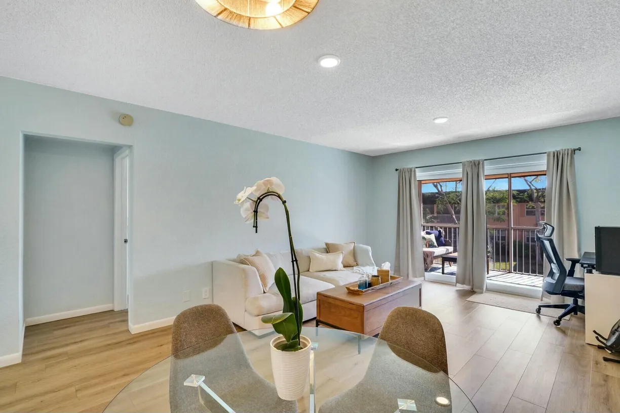 South Florida Real Estate | View 760 SE 2nd Avenue, C203 | 1 Bed, 1 Bath