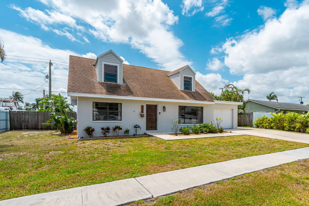 South Florida Real Estate | View 337 Cypress Lane | Listing
