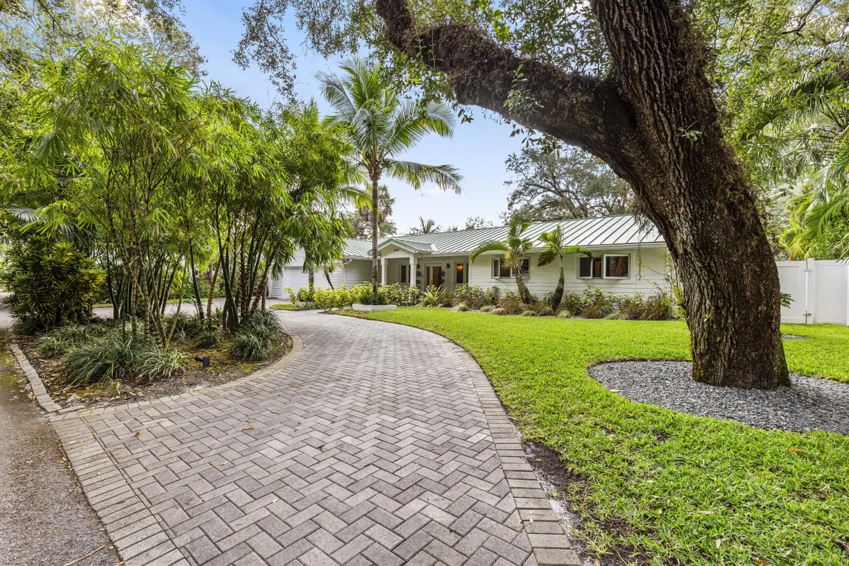 South Florida Real Estate | View 2411 SW 29 Way | Listing