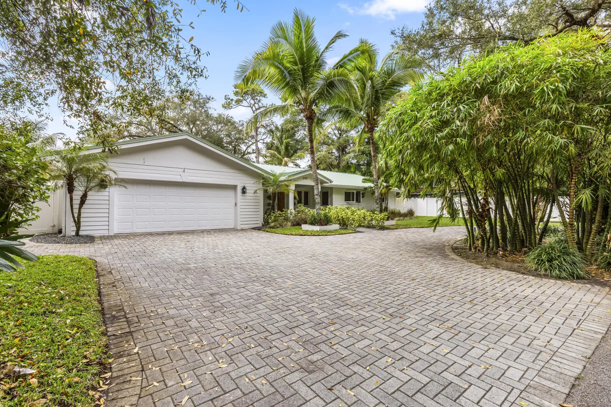 South Florida Real Estate | View 2411 SW 29 Way | Listing