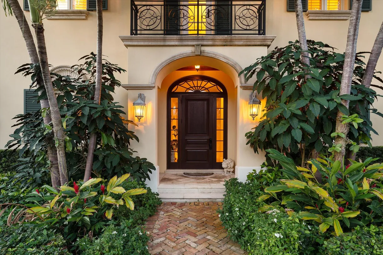South Florida Real Estate | View 223 Coral Lane | Listing