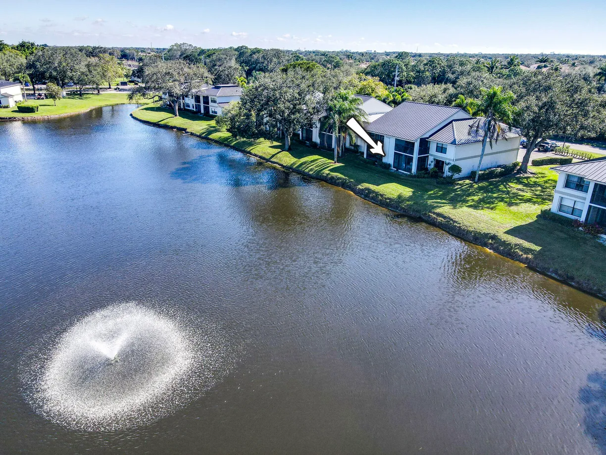 South Florida Real Estate | View 6944 Briarlake Circle, 101 | Listing