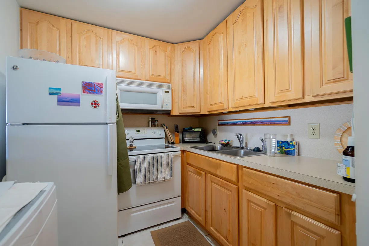 South Florida Real Estate | View 3360 Lake Osborne Drive, 109 | Listing