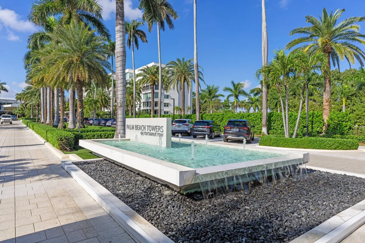 South Florida Real Estate | View 44 Cocoanut Row, T9
