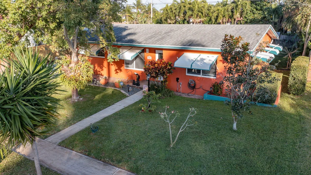 South Florida Real Estate | View 1503 Shirley Court | Listing