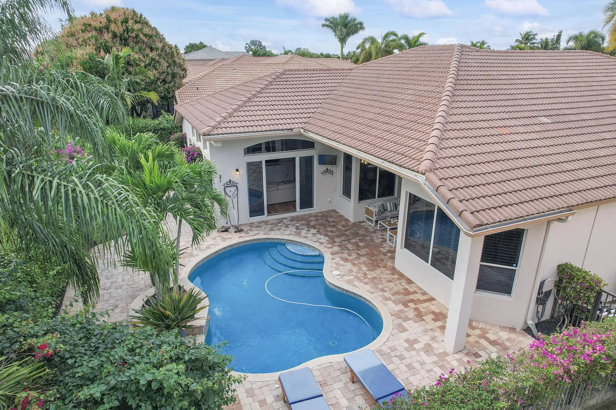 South Florida Real Estate | View 2903 Fontana Lane | Listing