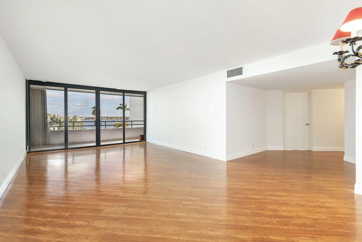 South Florida Real Estate | View 3701 S Flagler Drive, B401 | Listing