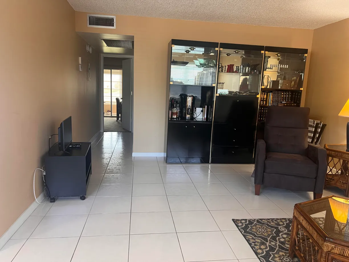 South Florida Real Estate | View 1026 Yarmouth B | Listing